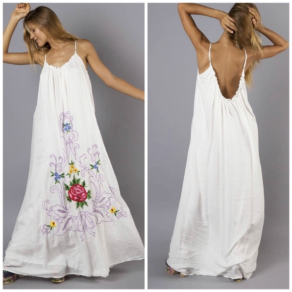Fillyboo Dresses & Skirts - Fillyboo Georgie's Girl Embroidered Trapeze Dress